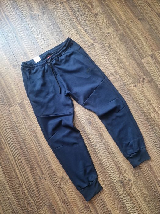 Страхотно мъжко долнище размер S и М