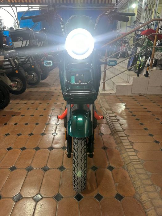 Elektro skuter dastafka bor