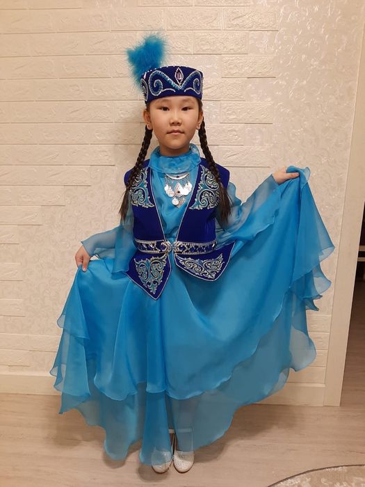 Ұлттық костюмдер жалға