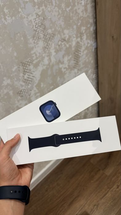 Apple watch 9,45
