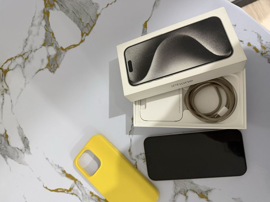 Продам iPhone 15 Pro, 128 GB