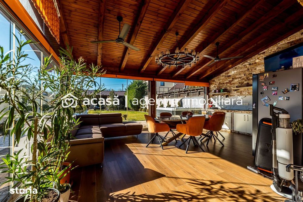 Casă SMART cu 5 camere, teren 720 mp, fotovoltaice 13 kW, Aradul Nou