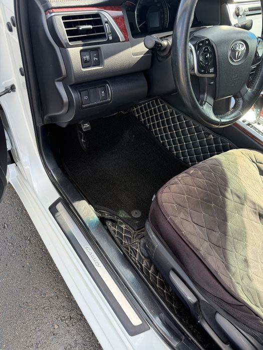 Продам Toyota camry