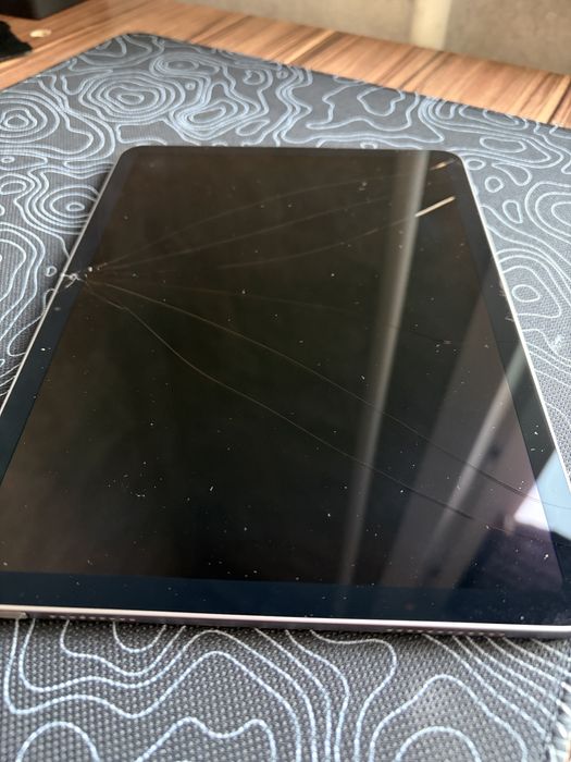 Продам ipad air2024 m2