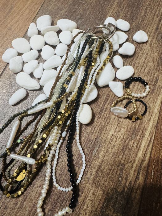 Бижута от естествени перли и камъни ръчно изработени