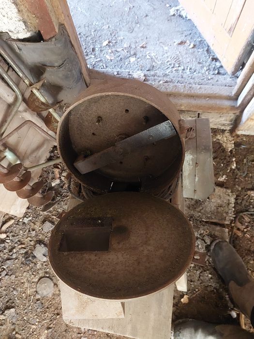 Продам траворезку,дробилка