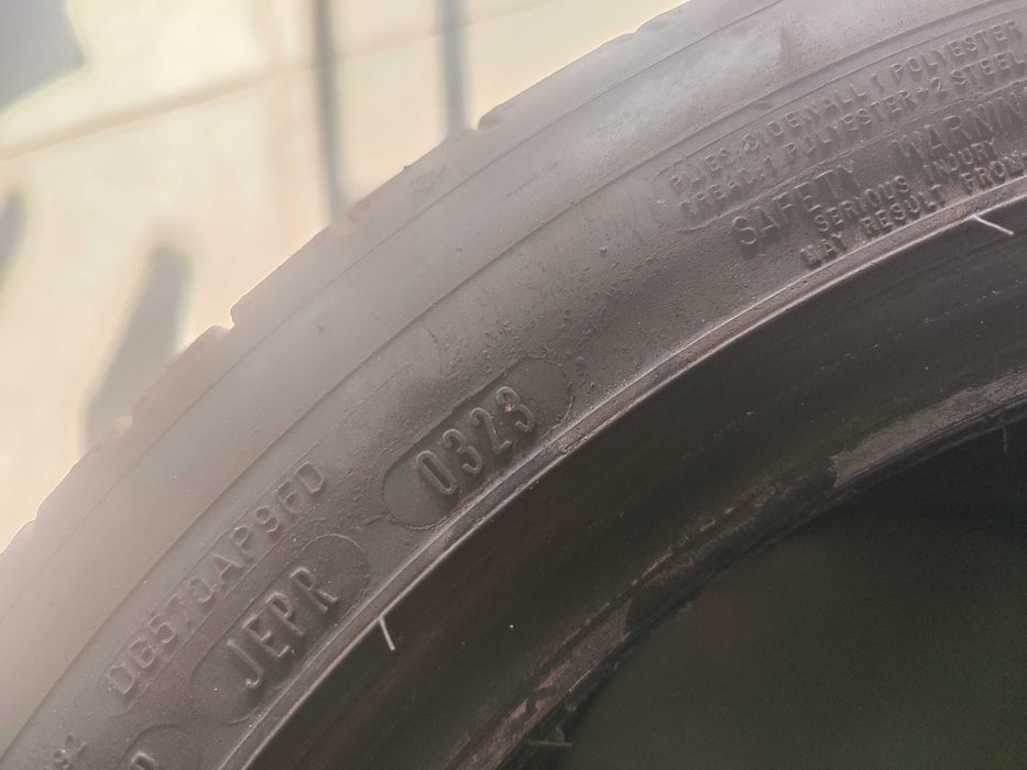 2бр. летни гуми 225/45/17 Dunlop