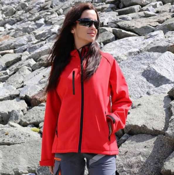 ЯКЕ - НОВО - софтшел, леко, ветро и водозащитено