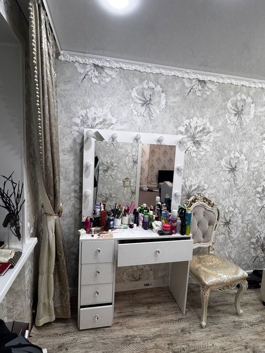 Продам квартиру независимости 16а