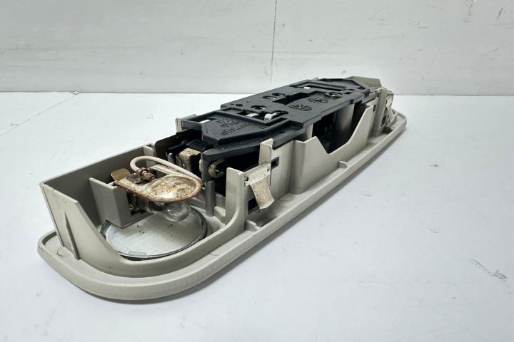 Lampa plafon spate 4L0947111B Audi Q7 4L