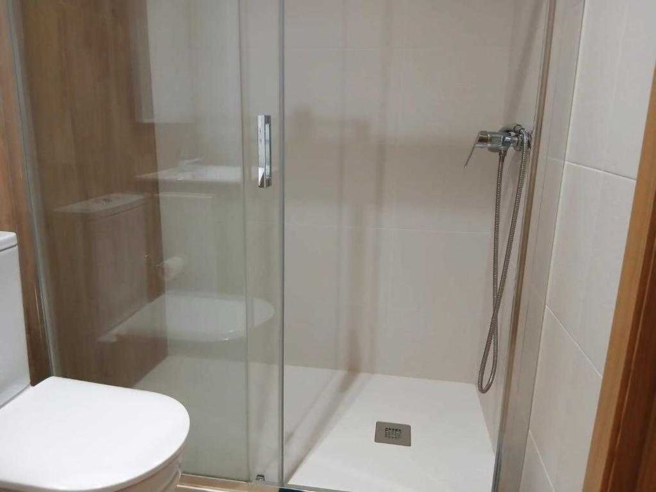 Продава се Двустаен апартамент в София, Център - 65 кв.м за 2847 €/кв.м - Снимка #3