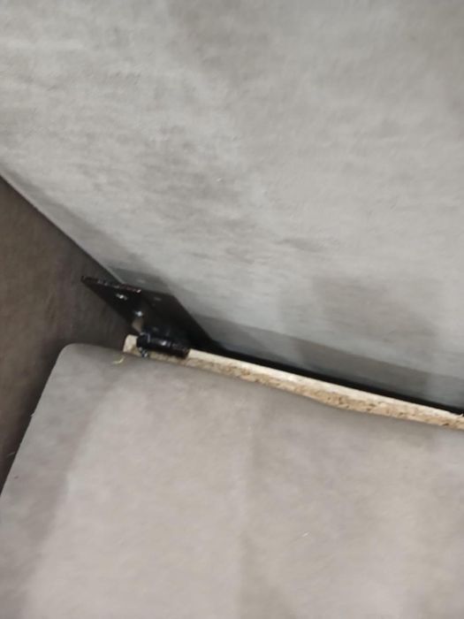 Продам Диван для реставрации