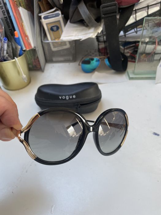 Vogue слъчневи очила. НОВИ