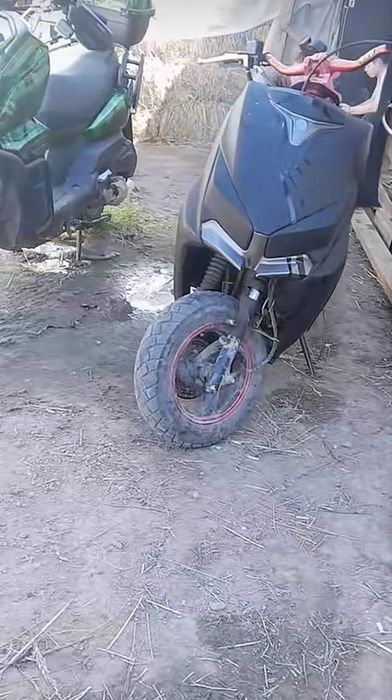 Продам мопед м8 про