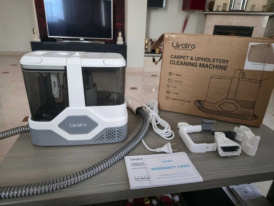 Aspirator cu spălare canapele & covoare Livatro - NOU