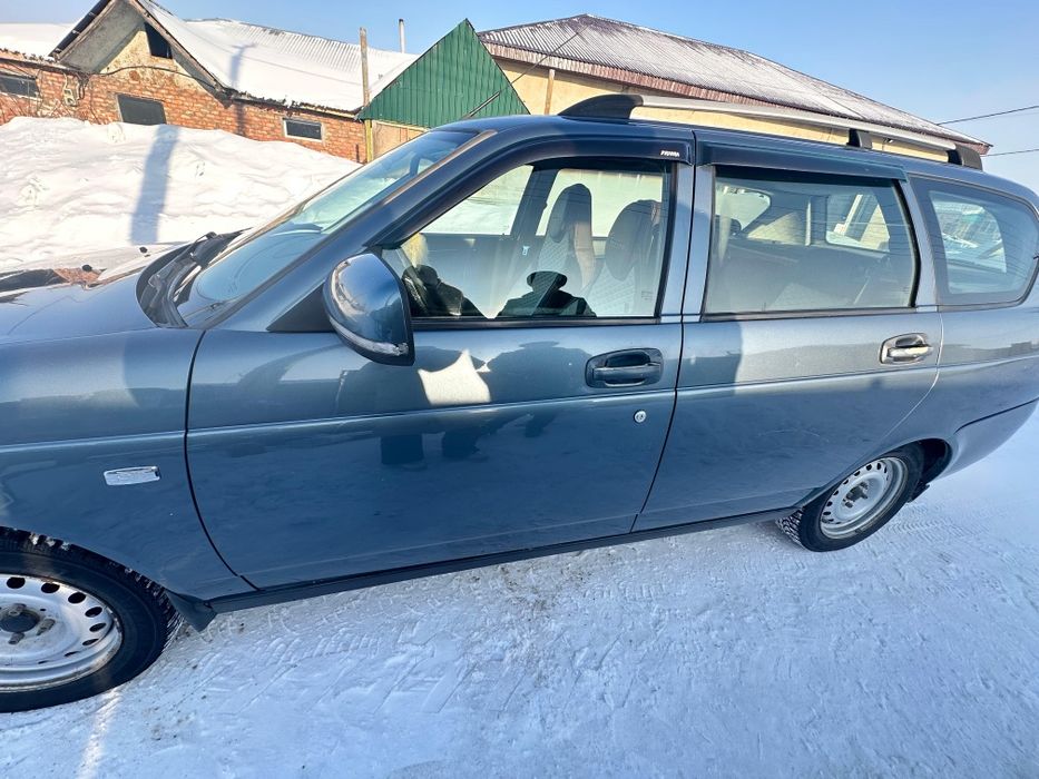 Продам приора универсал
