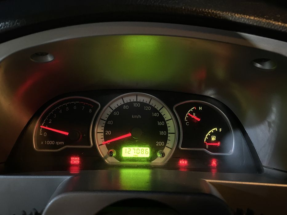 Продам машину Daewoo Nexia