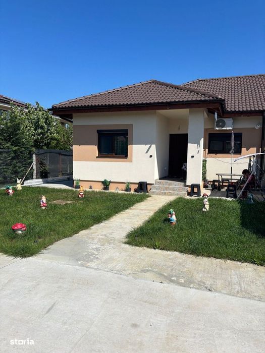 Duplex de vanzare, mobilat si utilat, in Mosnita Noua