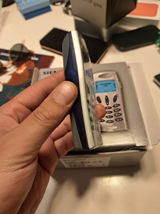 Telefon mobil de colecție