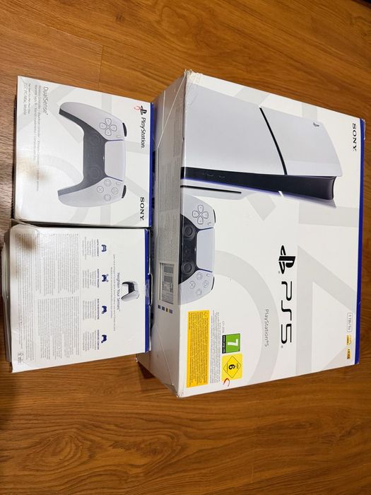 Consola PlayStation 5 1TB 2 joystick-uri NOU-plata doar ramburs