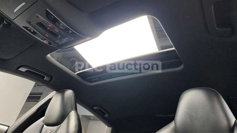 Audi S7 2015г. 450кс V8