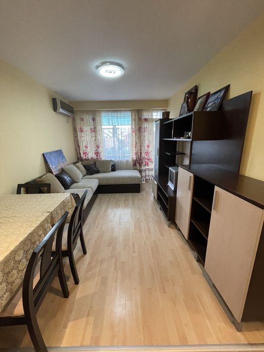 Дава се под наем Двустаен апартамент в к.к. Слънчев бряг - 55 кв.м за 408 € - Снимка #2