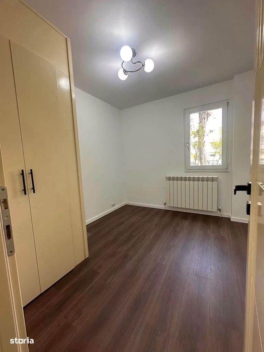 De vanzare apartament cu 2 camere si balcon, spatios, renovat in 2026