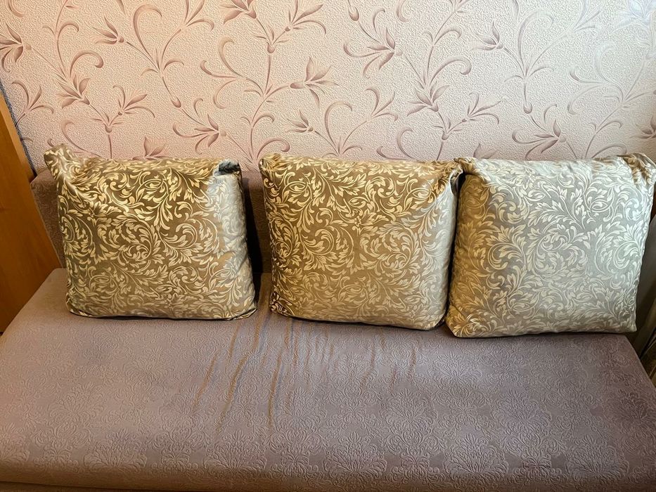 диван -тахта пудра