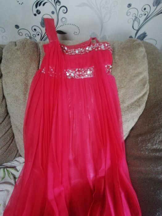 Платья на девочку 11-13 лет