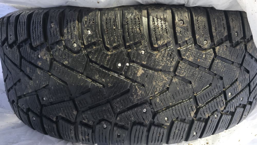 Шины зима 245/55/19