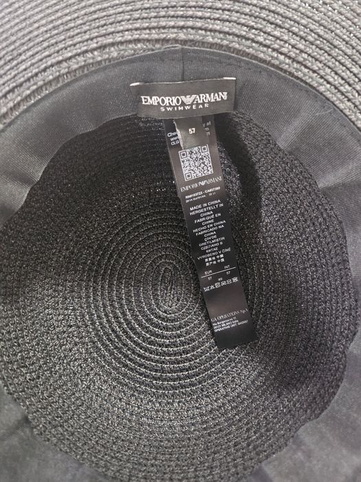 Дамска капела Emporio Armani шапка