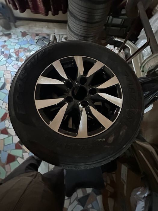 Toyota Land Cruiser 200 Orginal R 18  колёса