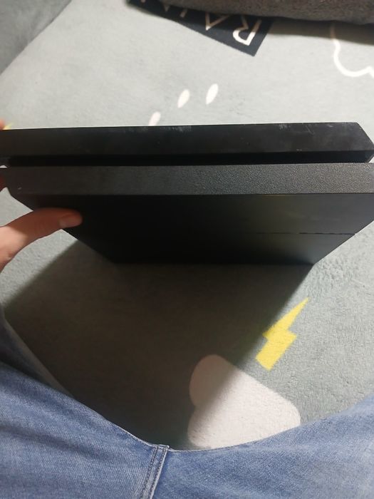 Ps 4 in stare excelenta de funcționare