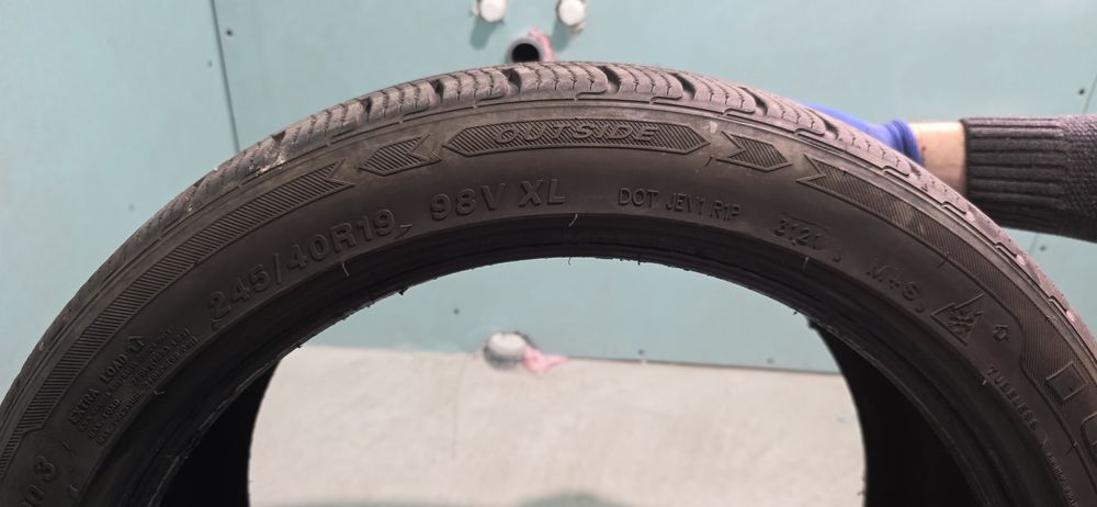 Anvelope 245/40/19 & 275/35/19 Runflat DOT 2021 M+S