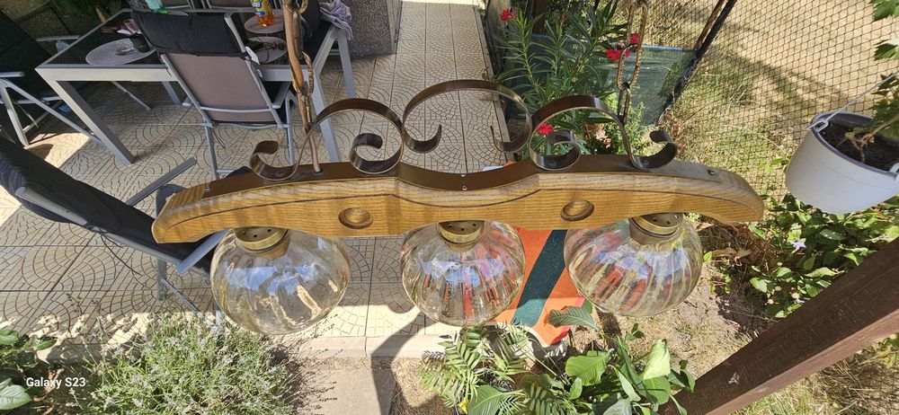 Старинен полилей