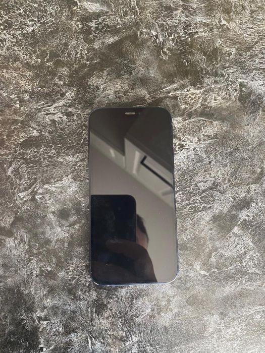 Продам Телефон Iphone 12 mini