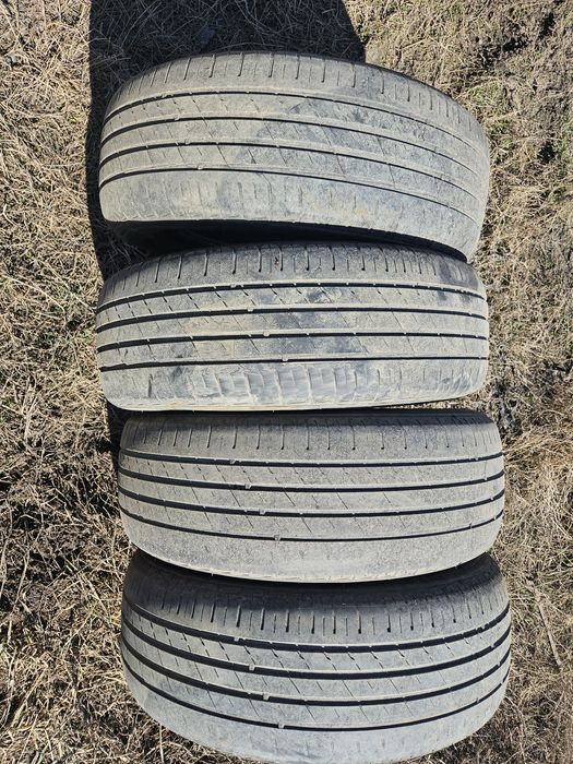 Продам резину Сайлун 215/60/16