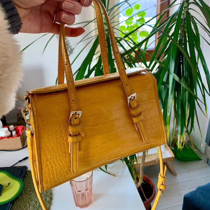 Zara жълта чанта, Пухено палто Размер М