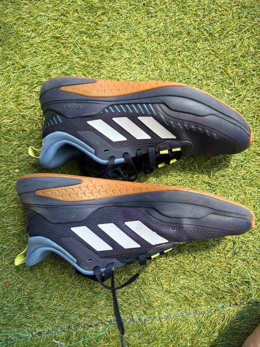 Обувки Adidas Trainer V