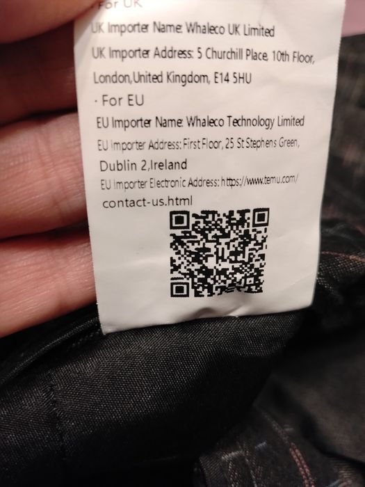 Pantaloni barbatesti