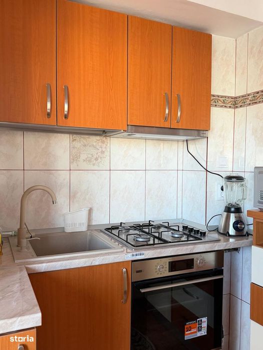 1 cam dec 40 mp anastasie panu linga hotel moldova 420 euro liber