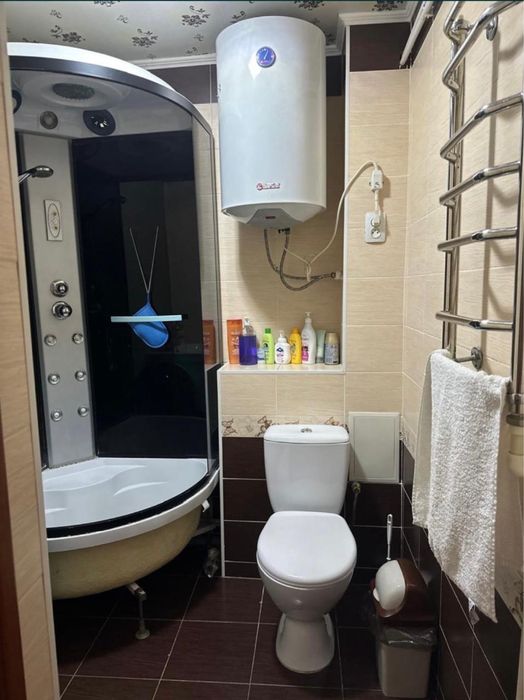 Продам теплую, светлую квартиру