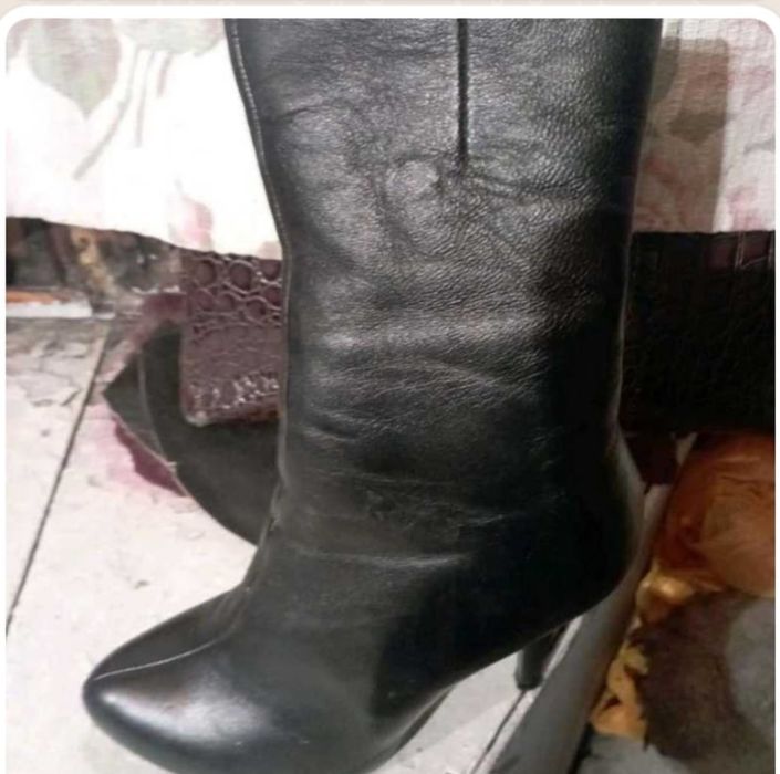 Продам женские сапожки