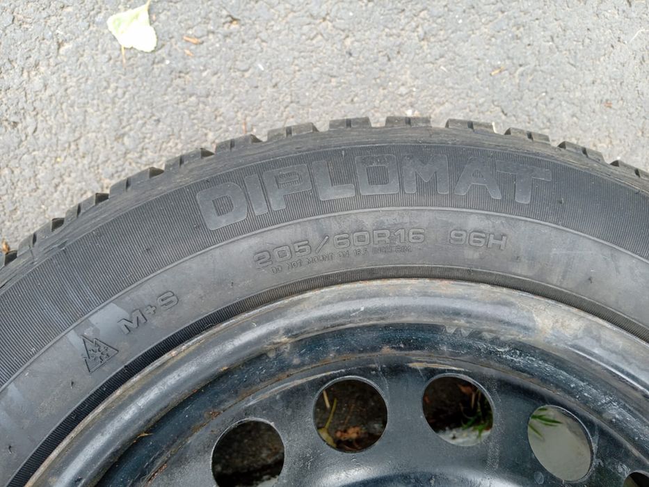 Vand cauciucuri jante pe 16