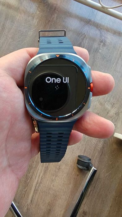 Samsung Galaxy Watch Ultra 2025 Blue