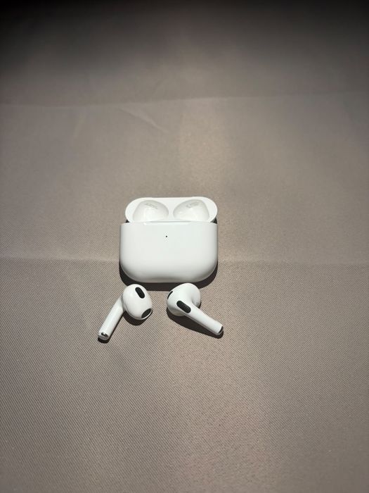Vând airpods 3, sigilate