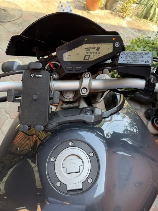 Vand sau schimb Yamaha MT-09