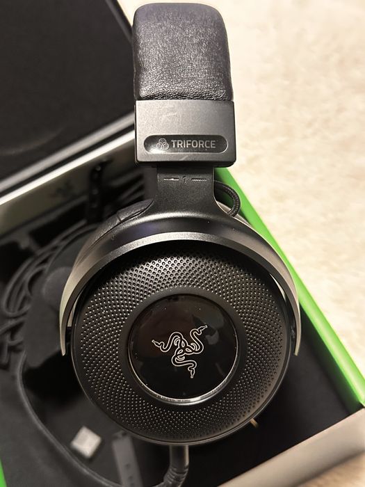 Геймърски слушалки Razer Kraken V3