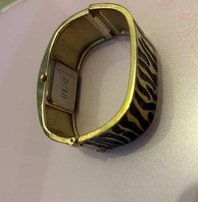 Стилен Дамски часовник