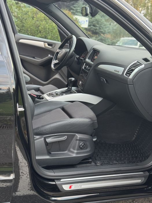 Audi Q5 ~2016~2.0-190cp-3x S line ~euro 6